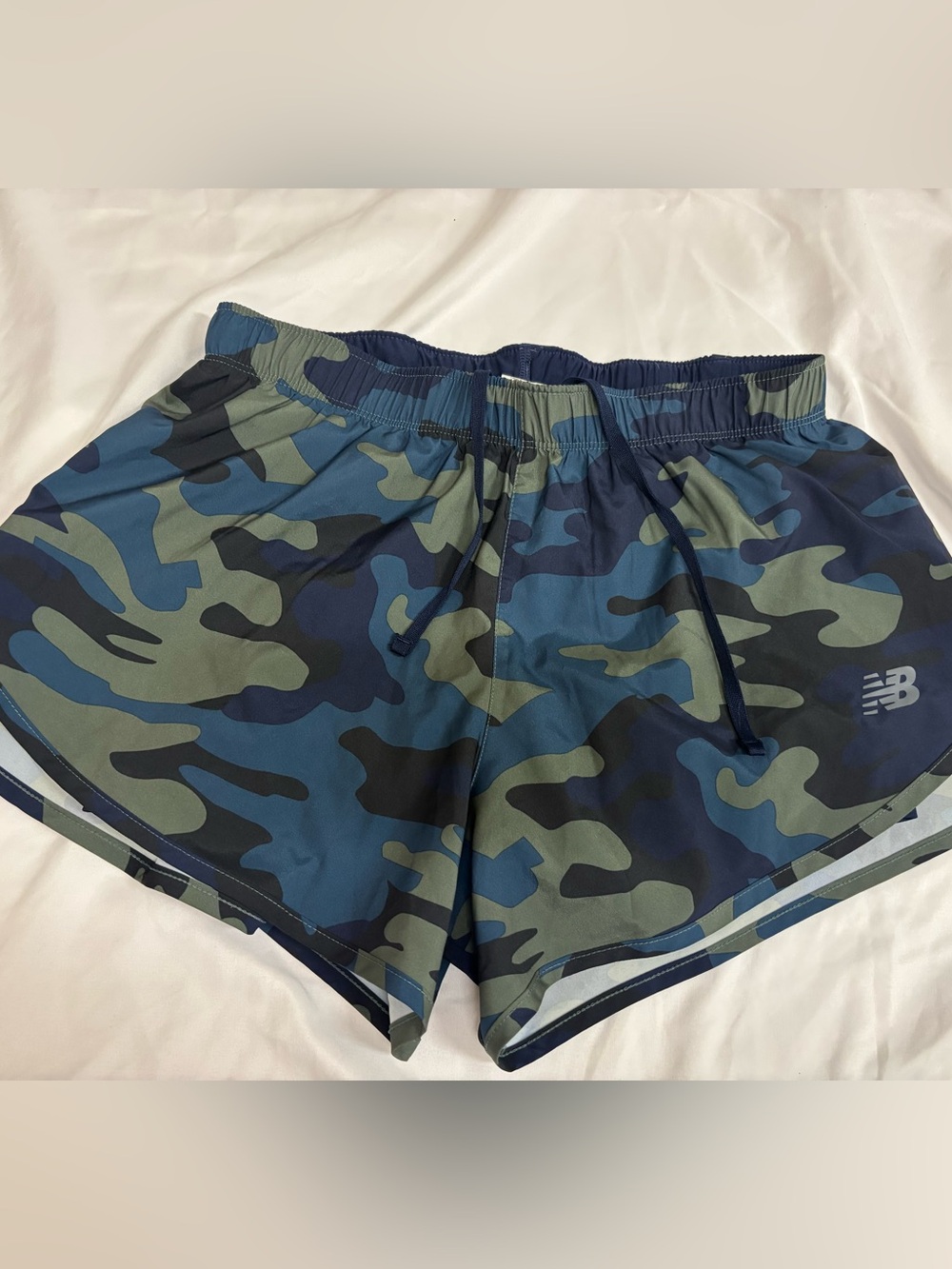 New Balance Navy Athletic Shorts camo Size Small